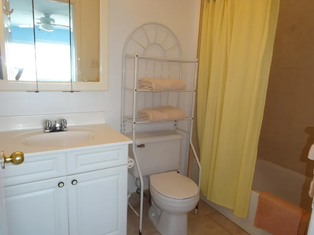 Bathroom vanity and WC at Sunset Paradise 3
