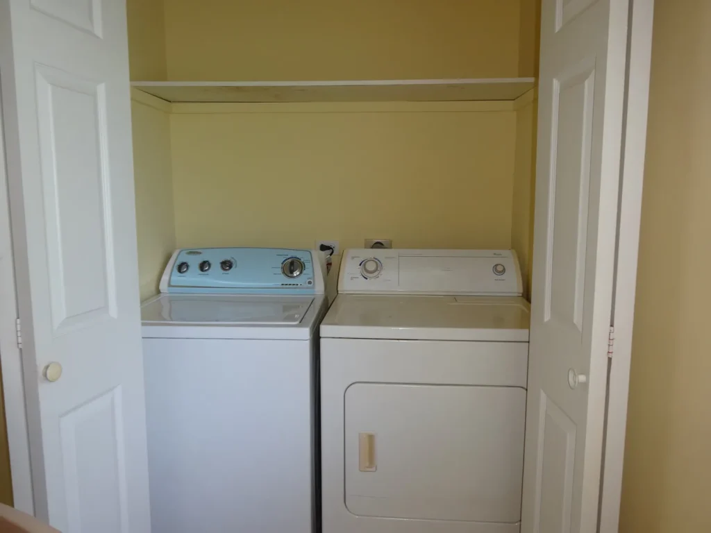 Washing machine and tumble dryer at Sunset Paradise 2